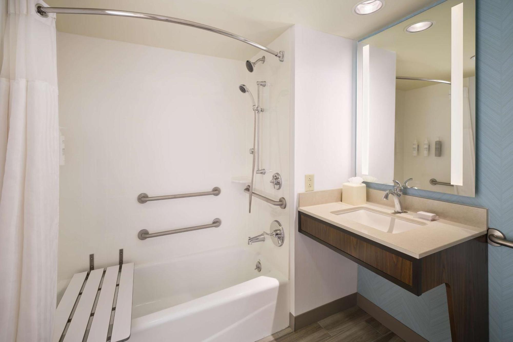 Hilton Garden Inn Houston/Bush Intercontinental Airport Екстериор снимка