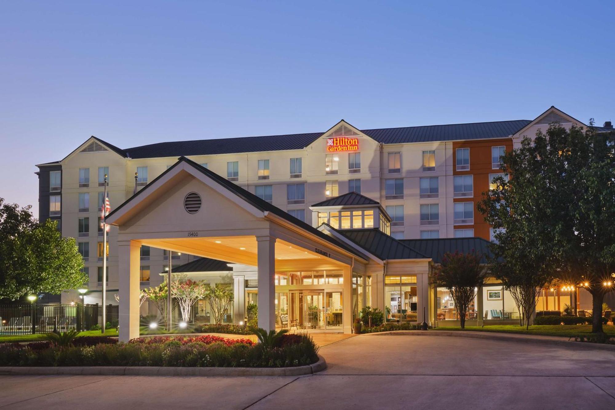 Hilton Garden Inn Houston/Bush Intercontinental Airport Екстериор снимка